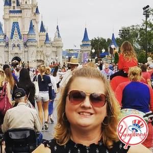 Meet your Posher, Connie